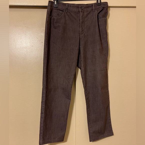 Gloria Vanderbilt Brown Women’s Jeans - Picture 1 of 3